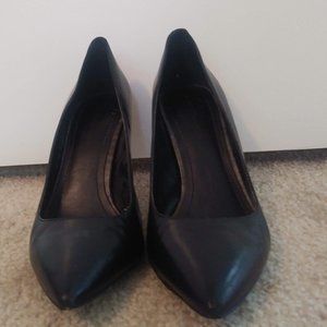 BCBG 4" heels